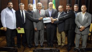media_08062016_164935chequeuenf_geral_rw_08_06_16