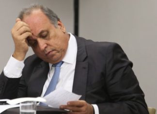 Pezão vai pedir que estado de calamidade seja estendido até fim de 2018