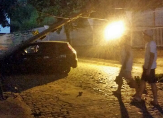 Acidentes – Veículo bate em poste em Itaocara; e carros colidem em Querendo, Natividade