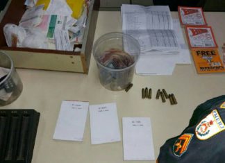 PM apreende munições, máquinas caça-níquel e jogo do bicho em bar de Itaperuna