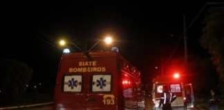 Motociclista fica ferido ao atropelar cavalo na RJ 202, em São João do Paraíso