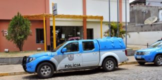 Policial é esfaqueado pelo filho de 13 anos em Pádua
