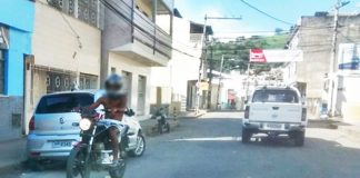 Mulher é assaltada por adolescente armado em Itaperuna