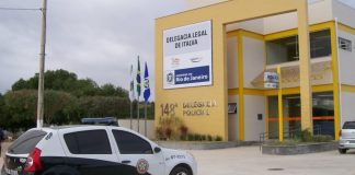 Homem tem mãos amarradas com arame farpado após ser agredido em Italva