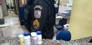 PM encontra arma de fogo com foragido da Justiça em Porciúncula