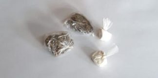 Mulher é flagrada com drogas na bolsa em Itaperuna