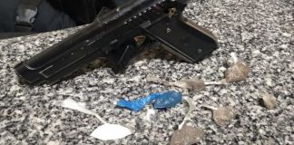 PM apreende simulacro de arma de fogo e cocaína em Natividade