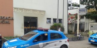 Esposa de acusado de estupro procura a polícia depois de ter a casa saqueada em Bom Jesus