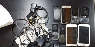 Polícia apreende celulares e carregadores jogados para detentos no presídio de Itaperuna