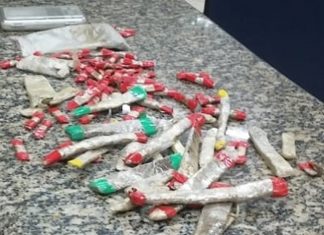 Material entorpecente escondido em casa abandonada é apreendido pela PM de Itaperuna