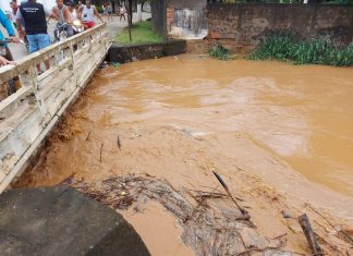 Chuva intensa causa transtornos em municípios do Noroeste